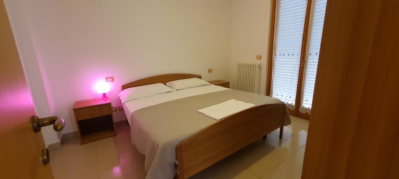 Appartamento Piano Terra San Benedetto del Tronto Bagian luar foto