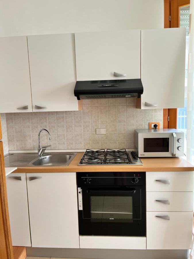 Appartamento Piano Terra San Benedetto del Tronto Bagian luar foto