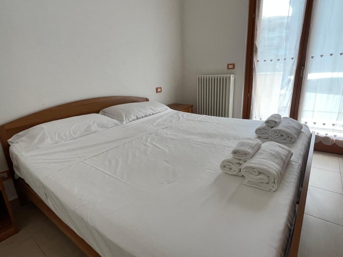 Appartamento Piano Terra San Benedetto del Tronto Bagian luar foto
